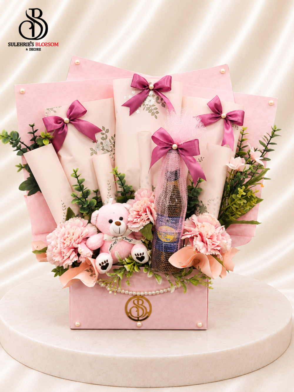 gift box online in Lahore – Blush Blossom Luxe Gift Box