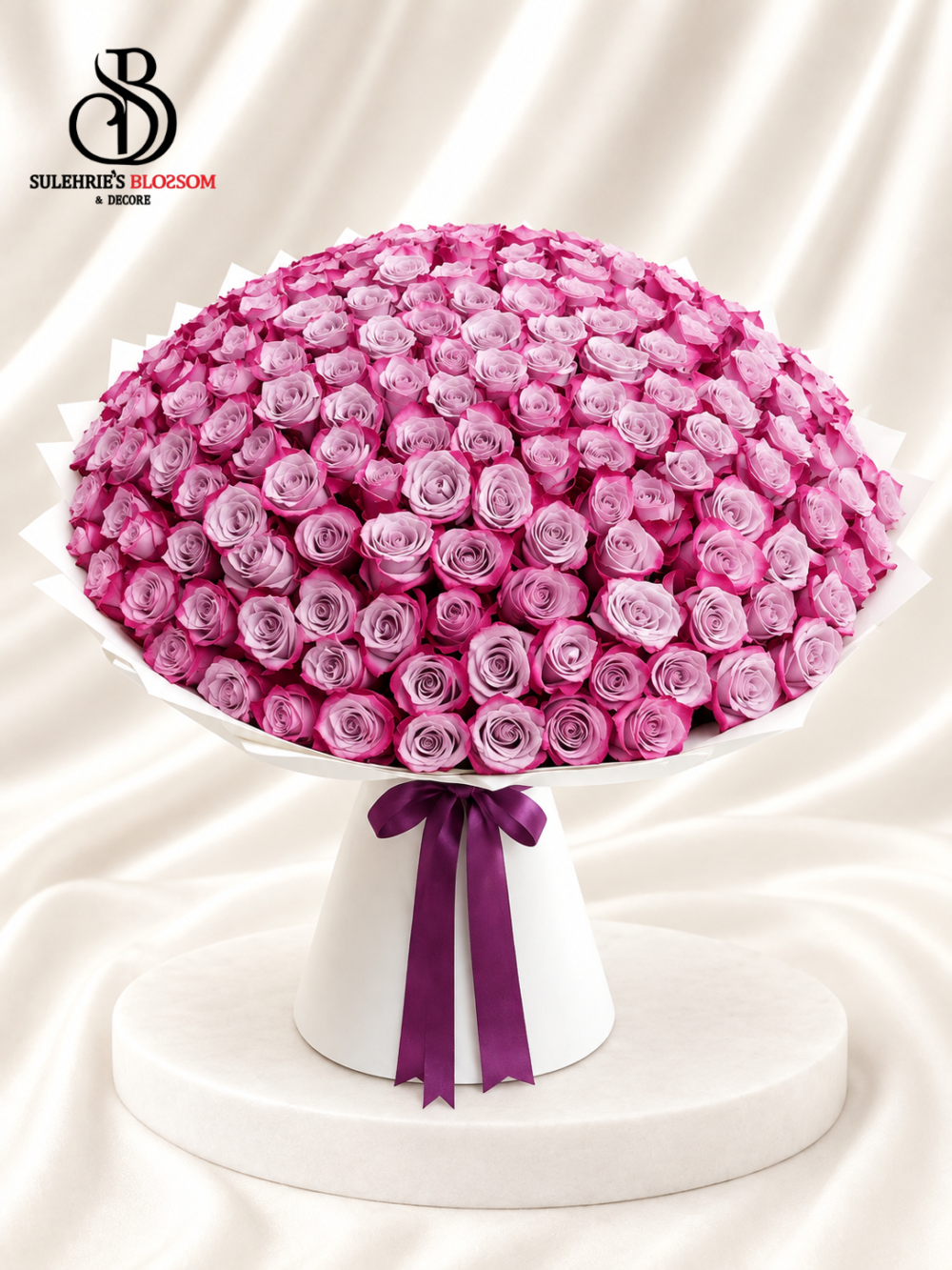 100 roses bouquet in Lahore – Pink Ivory Grand Amour Bouquet