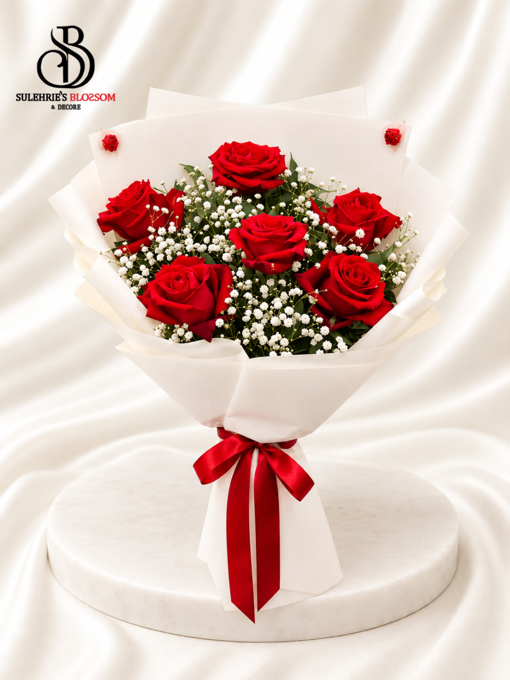 romantic bouquet in Lahore – Scarlet Whispers Bouquet